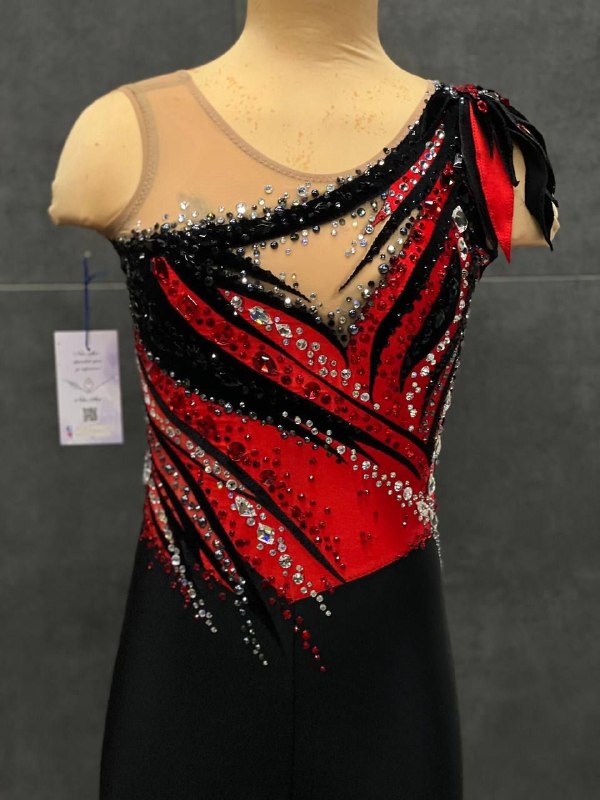 Червоно-чорний купальник з кристальними смугами | зріст 140–146