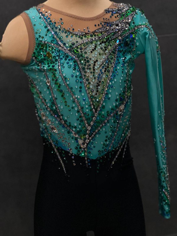 Бірюзовий топ з чорними лосинами | зріст 145–152