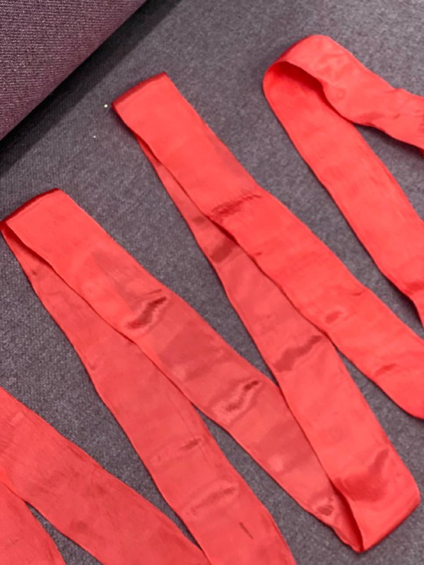 Стрічки для художньої гімнастики червоні | р. 4, 5